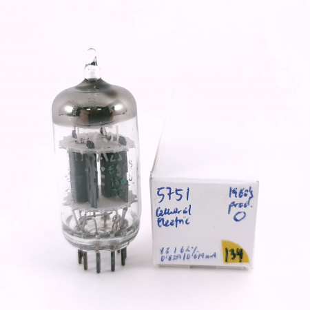 1 X 5751 GENERAL ELECTRIC TUBE. 1960s PROD. USED. 134. CH166