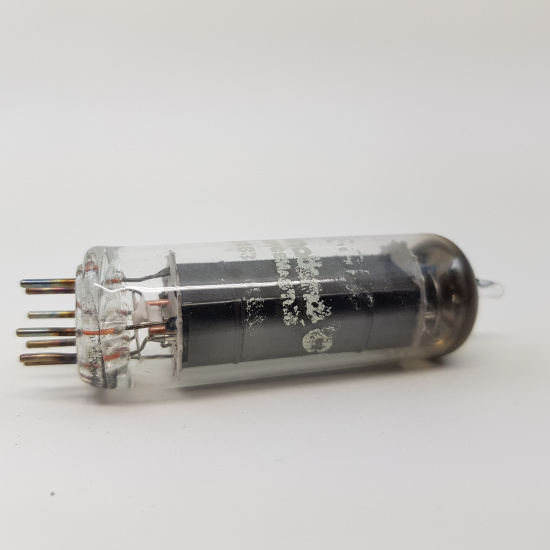 1 X 35GL6 INTERNATIONAL TUBE....