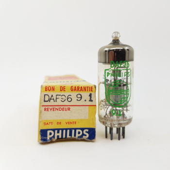 1 X DAF96 PHILIPS TUBE....