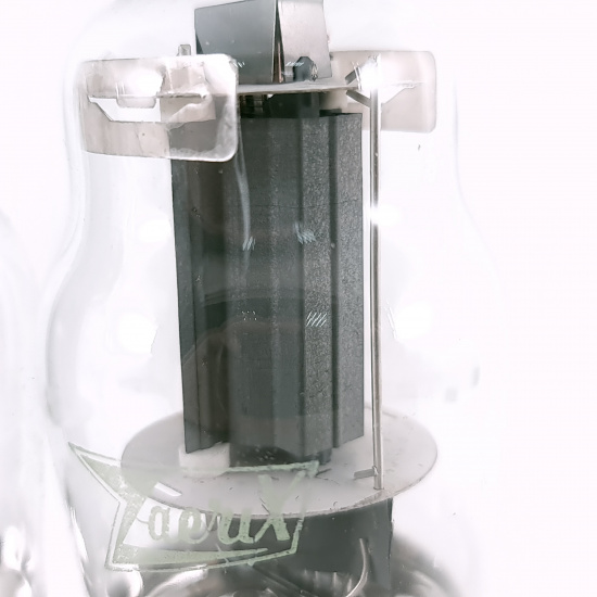 2 X KT8 ZAERIX TUBE. RUSSIAN PROD....