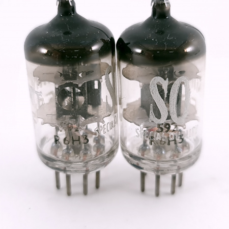 2 X E95F MINIWATT TUBE. 1960s PROD. BLACK PLATES. SQ. MATCHED PAIR. 34. CH167