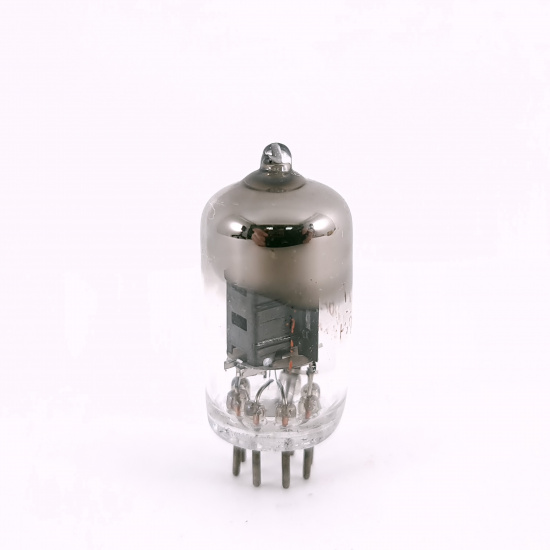 1 X 6AK5W RAYTHEON TUBE. 1950s PROD....