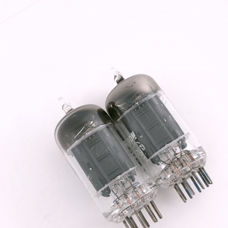 2 X 5963 RCA TUBE. 1950s PROD. 17MM BLACK PLATES. MATCHED PAIR. 74. CH167