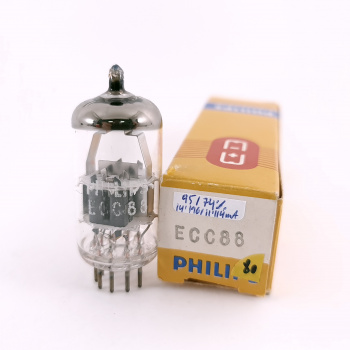 1 X ECC88 PHILIPS TUBE....