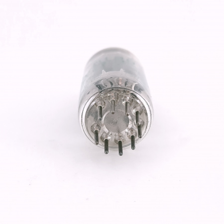 1 X 6189 SYLVANIA TUBE. 1960s PROD. 17MM PLATES. COPPER RODS. 85. CH167