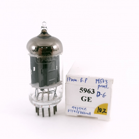 1 X 5963 GENERAL ELECTRIC TUBE. 1950s PROD. 17MM BLACK PLATES. D-G. 102. CH167