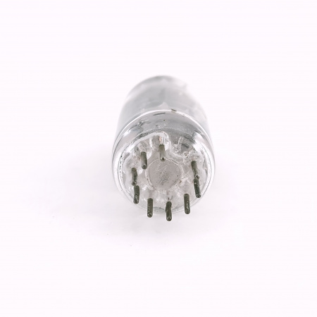 1 X 5963 GENERAL ELECTRIC TUBE. 1950s PROD. 17MM BLACK PLATES. D-G. 102. CH167