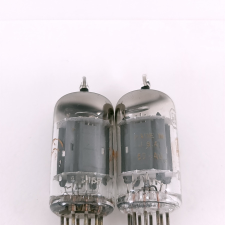 2 X 5963 RCA TUBE. 1960s PROD. 17MM PLATES. MATCHED PAIR. 105. CH167