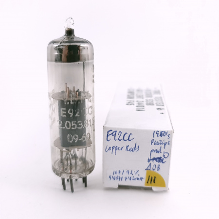 1 X E92CC TUBE. 1960s PHILIPS PROD. COPPER RODS. 111. CH167