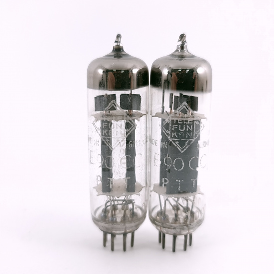 2 X E90CC TELEFUNKEN TUBE. 1950s...
