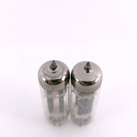 2 X E90CC TELEFUNKEN TUBE. 1950s PROD. COPPER RODS. MATCHED PAIR. 112. CH167