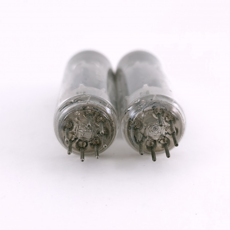 2 X E90CC TELEFUNKEN TUBE. 1950s PROD. COPPER RODS. MATCHED PAIR. 112. CH167