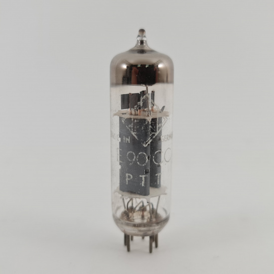 1 X E90CC TELEFUNKEN TUBE. 1950s...