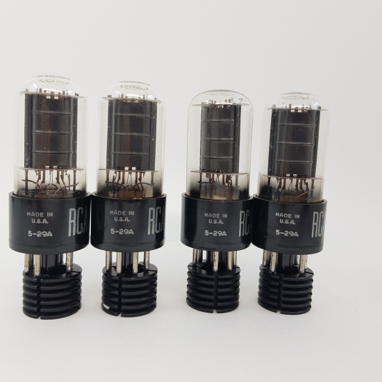 4 X 6V6GT RCA TUBE. SQUARE GETTER....