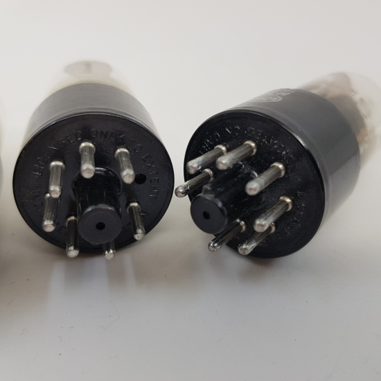 4 X 6V6GT RCA TUBE. SQUARE GETTER....
