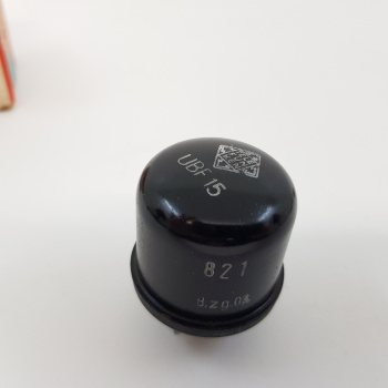 1 X UBF15 TELEFUNKEN TUBE.... 2