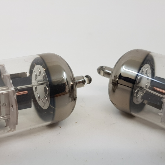 2 X PCL86 MAZDA TUBE. PHILIPS...