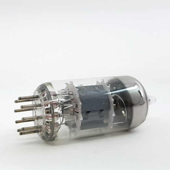 1 X UCC85 MULLARD TUBE. NOS. RC172