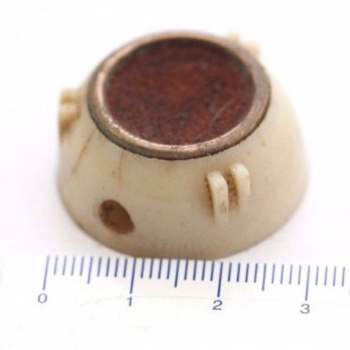 ROTARY KNOB FOR OLD RADIO...