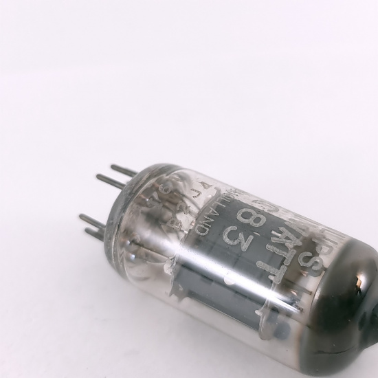 1 X ECC83 PHILIPS-MINIWATT TUBE....