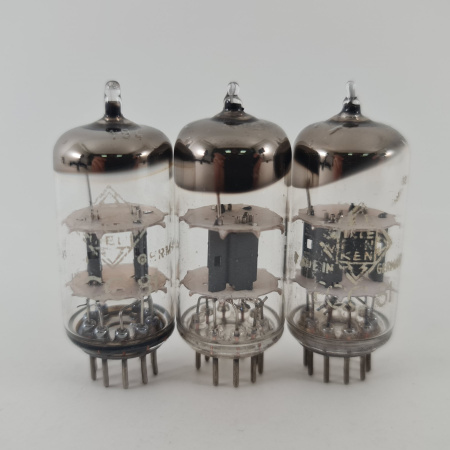 3 X ECC81 TELEFUNKEN TUBE. 1950s PROD. USED. 39. CH168