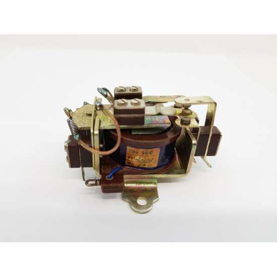 VINTAGE RELAY 24V 175mA RYCE. RC30/4