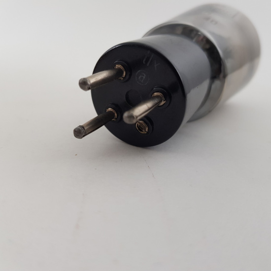 1 X RE144 TUBE. MISSING PIN, TO...