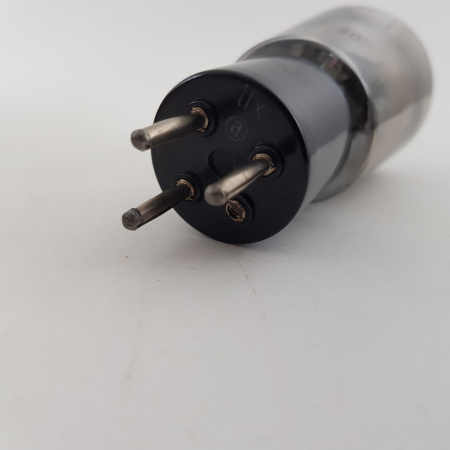 1 X RE144 TUBE. MISSING PIN, TO REPAIR. NEW. RC83