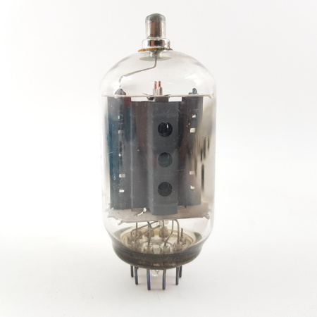 1 X 6KM6 INTERNATIONAL TUBE. NOS/NIB. RC83