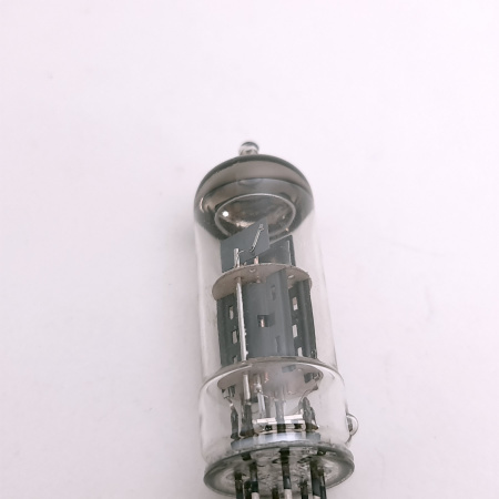 1 X ECC40 PHILIPS TUBE. 1960s LA RADIOTECHNIQUE PROD. COPPER RODS. 49. CH168