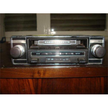 AUTORRADIO VINTAGE. OLD CAR...