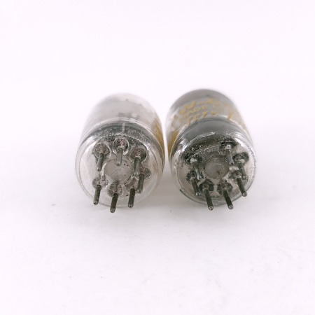 2 X 403A / 6AK5 WESTERN ELECTRIC TUBE. 1950s PROD. BLACK PLATES. USED. 84.CH168