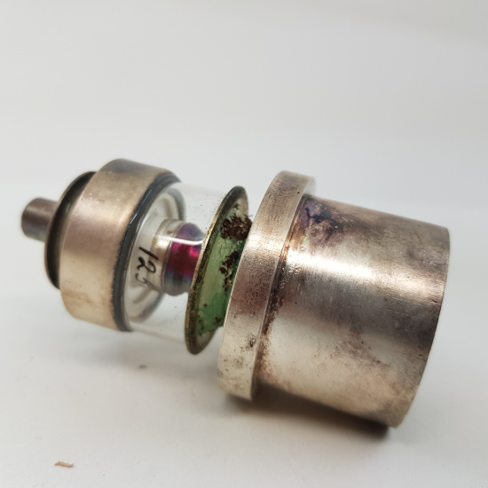 1 X 6161 RCA TUBE. NOS. RCB360