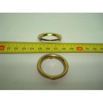 EMBELLECEDOR PARA RADIO...