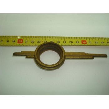 EMBELLECEDOR PARA RADIO...