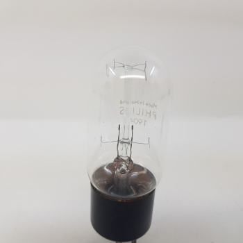 1 X 1904 PHILIPS TUBE. NOS.... 2