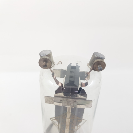 1 X RL12P35 / RB287 TELEFUNKEN TUBE. 1940s PROD. NOS/NIB. CB208