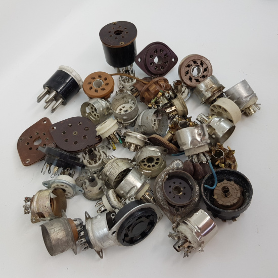 LOT 42 TUBE SOCKET USED. OCTAL,...