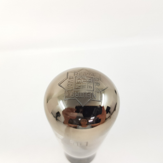 1 X RE074 / H406 TELEFUNKEN TUBE....