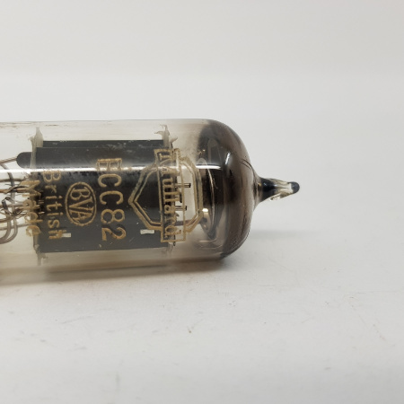 1 X ECC82 MULLARD TUBE. LONG PLATES 17mm. 1950s R9E CODE. USED TUBE. RCB41