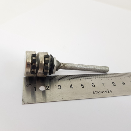 1 X 22K LOG WITHOUT ON/OFF PIHER POTENTIOMETER. RP2U3(7)