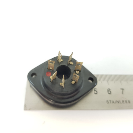 1 X  UX7 AMERICAN SOCKET 7 PINS. ZOCALO UX7. 1960s EUROPEAN PRODUCTION. ZOC16U16