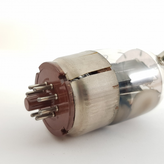 1 x 815 UNITED ELECTRON TUBE. CRACK...