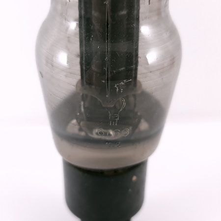 1 X 6L6G / KT66 RTC TUBE. 1950s PROD. BLACK PLATES. DUAL GETTER. USED.127.CH168