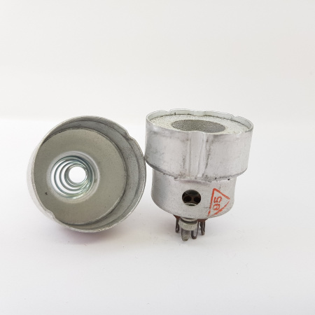 1 X 7 PINS MINIATURE SOCKET SPECIAL. SHIELDED AND MAGNETIC SOCKET. RCB201