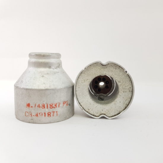 1 X 7 PINS MINIATURE SOCKET SPECIAL....