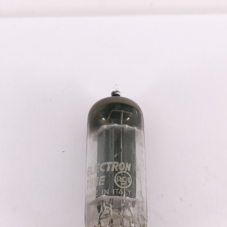 1 X 6CG7 / 6FQ7 RCA TUBE. 1950s ITALY PROD. RECTANGULAR GETTER. USED. 144.CH168