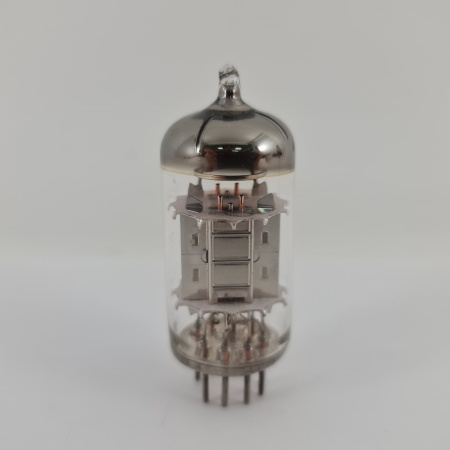 1 X ECC82 SIEMENS TUBE. 1960s PROD. CHROME PLATES. COPPER RODS. USED. 153. CH168