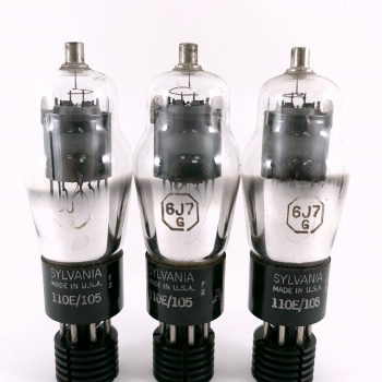3 X 6J7G SYLVANIA TUBE.... 2