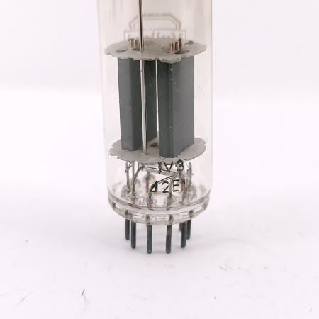 1 X E180CC MULLARD TUBE. 1960s PHILIPS PROD. COPPER RODS. 8. CH169